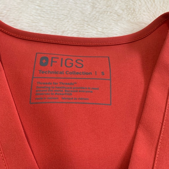 FIGS Clay Casma Top - Picture 5 of 5